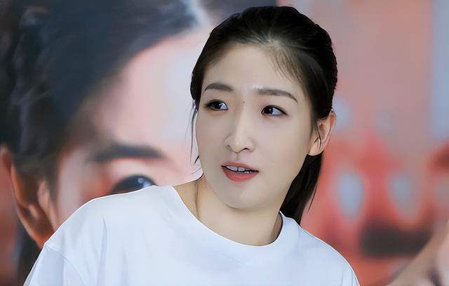 美女黄影院